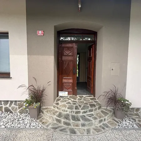 Leskovar *